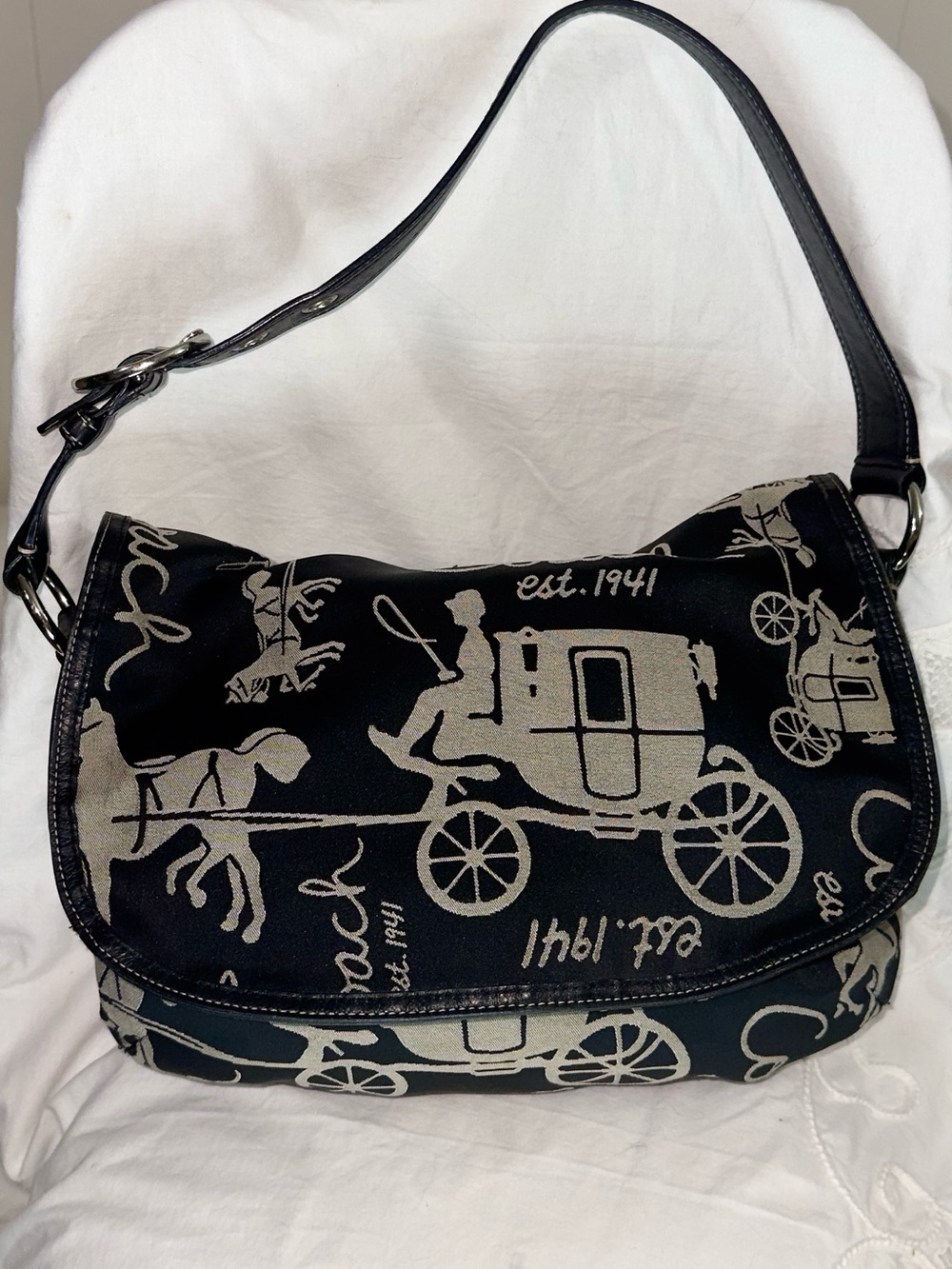 Coach F14888 Horse & Carriage Jacquard Hobo Shoulder Bag Hangtag EUC